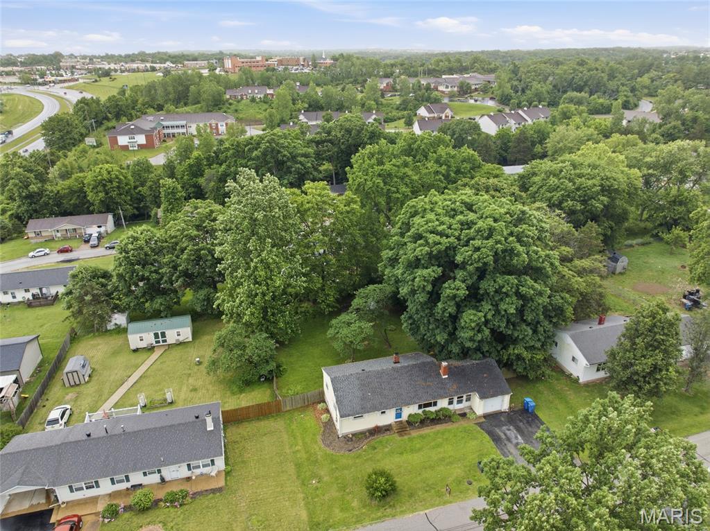 Court Anthony 02 - Residential