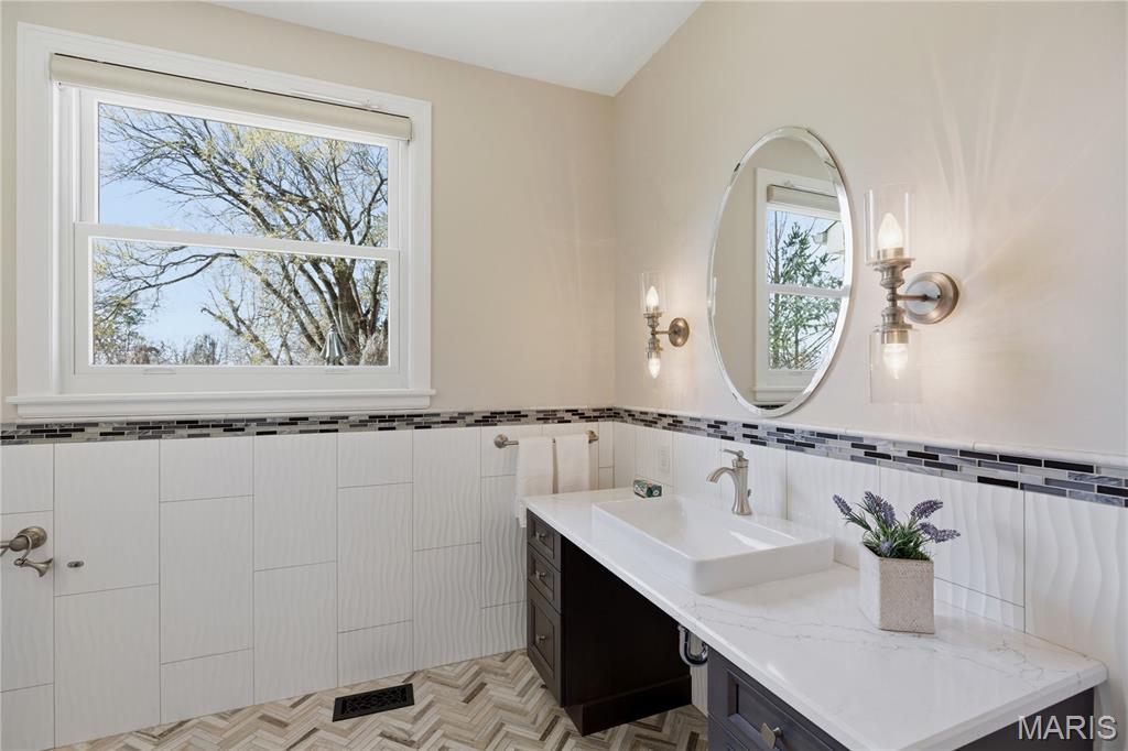 Roosevelt Estates - Residential