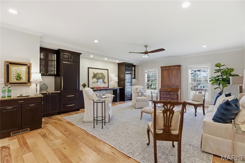 Roosevelt Estates - Residential