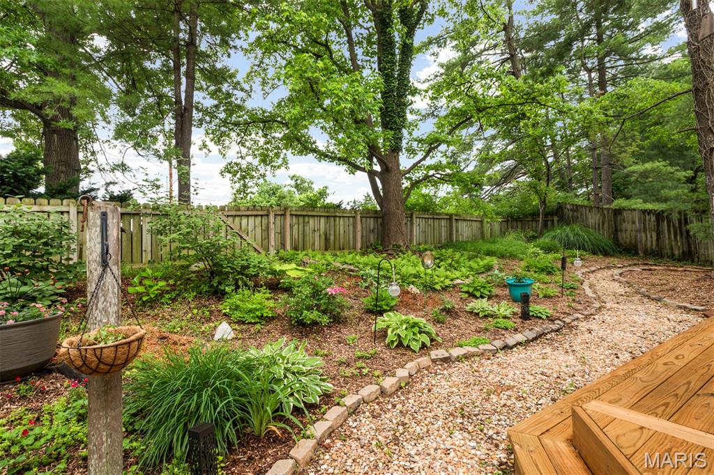 Country Lane Wood Ii 3 - Residential