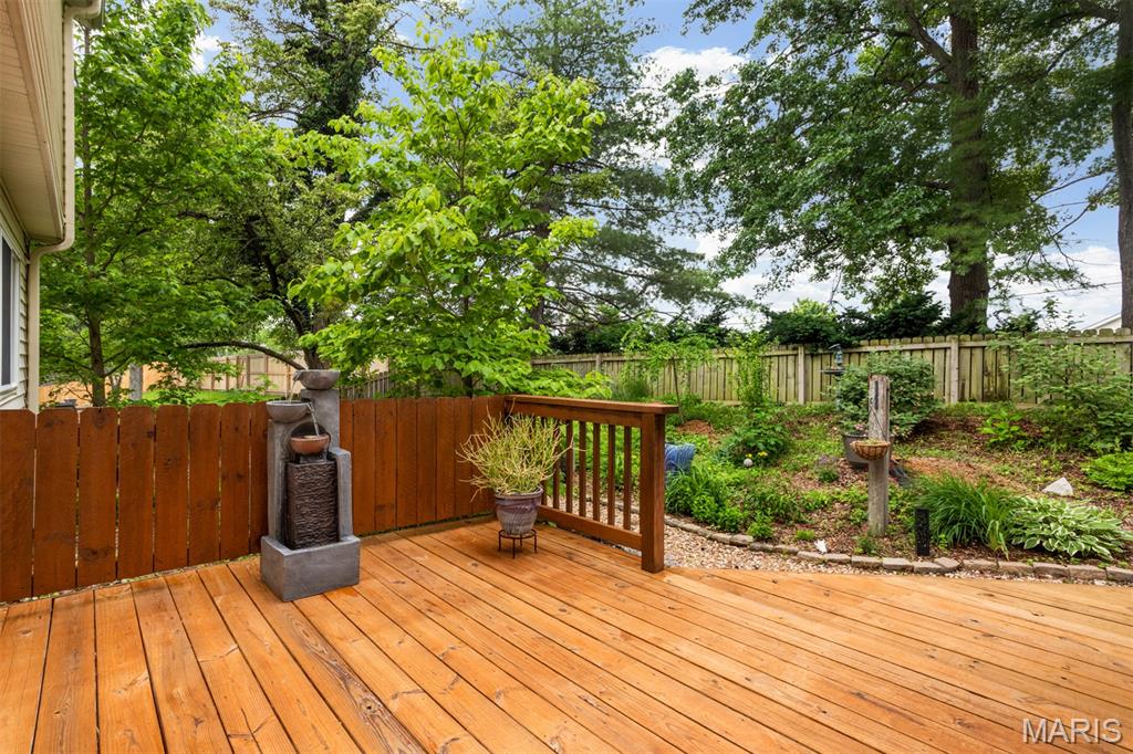 Country Lane Wood Ii 3 - Residential