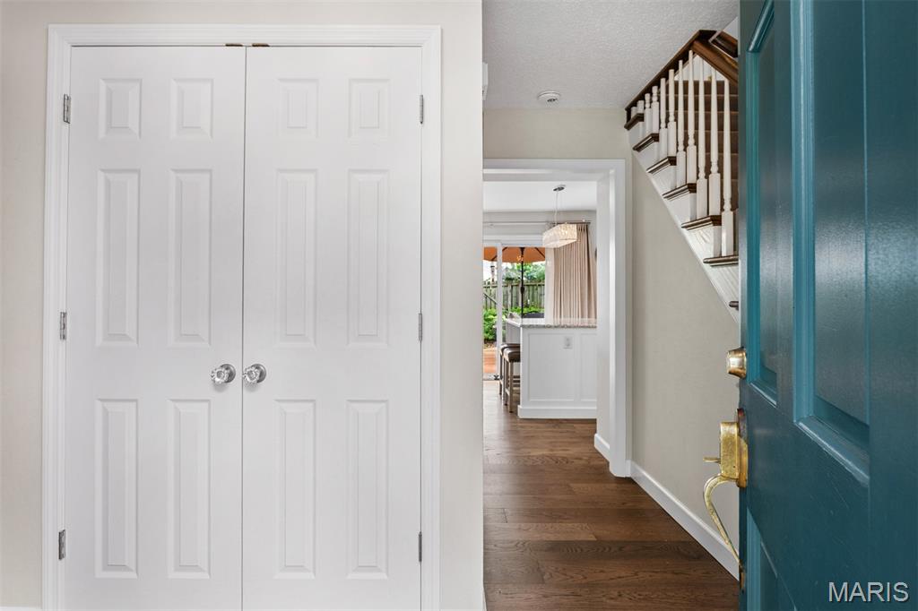Country Lane Wood Ii 3 - Residential