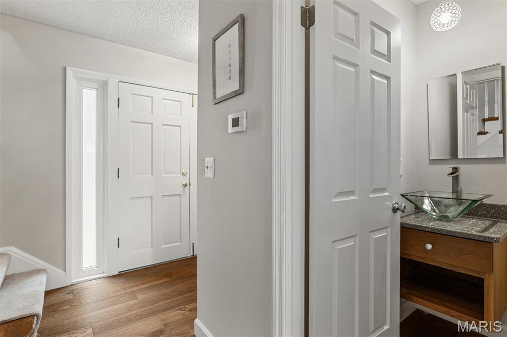 Country Lane Wood Ii 3 - Residential