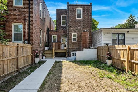 Tiny photo for 3006 Virginia Avenue, St Louis, MO 63118 (MLS # 26028660)