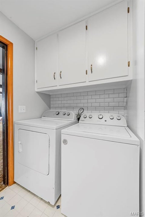 Tiny photo for 215 S 13th, Bowling Green, MO 63334 (MLS # 26067920)