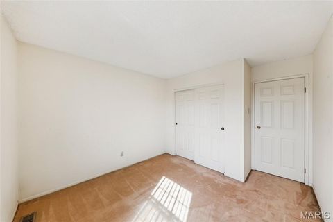 Tiny photo for 2369 Hidden Meadow Lane, Ballwin, MO 63021 (MLS # 26008125)