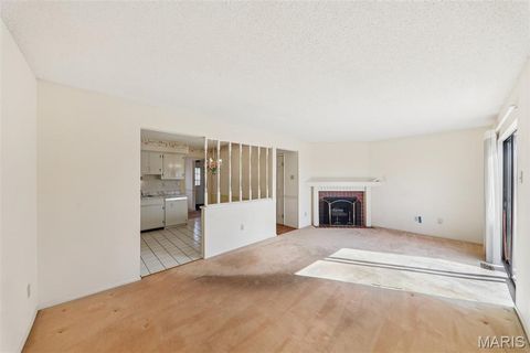 Tiny photo for 2369 Hidden Meadow Lane, Ballwin, MO 63021 (MLS # 26008125)