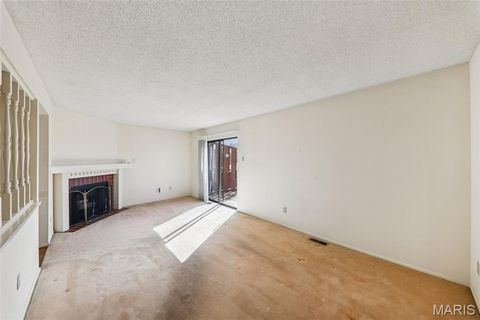 Tiny photo for 2369 Hidden Meadow Lane, Ballwin, MO 63021 (MLS # 26008125)