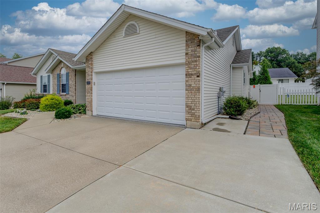 Country Crossing - Residential