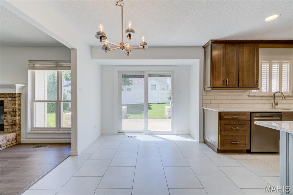 Country Crossing - Residential