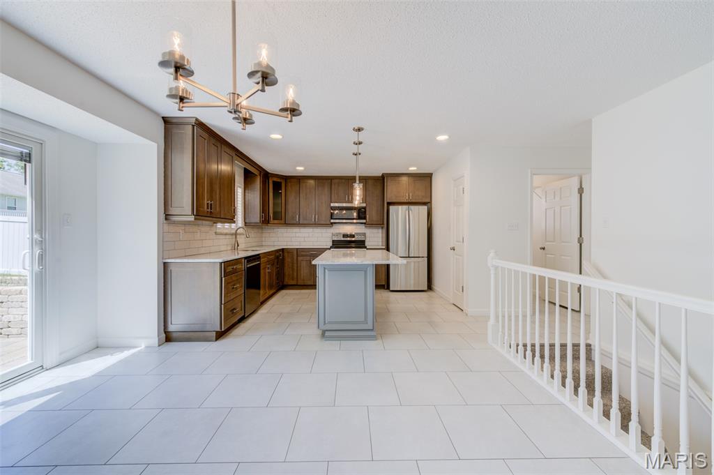 Country Crossing - Residential