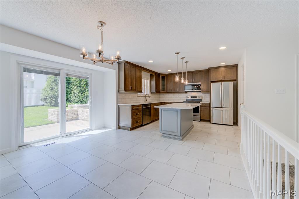 Country Crossing - Residential