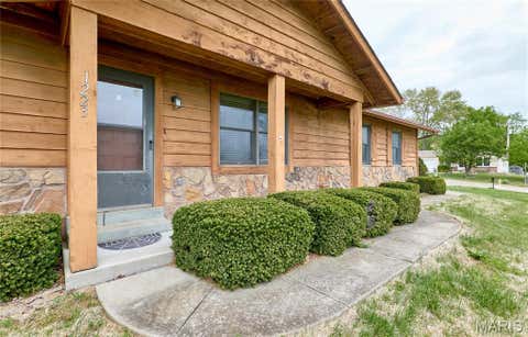 Tiny photo for 1223 Cypress Court, Troy, MO 63379 (MLS # 26019699)