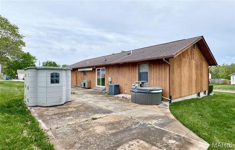 Tiny photo for 1223 Cypress Court, Troy, MO 63379 (MLS # 26019699)