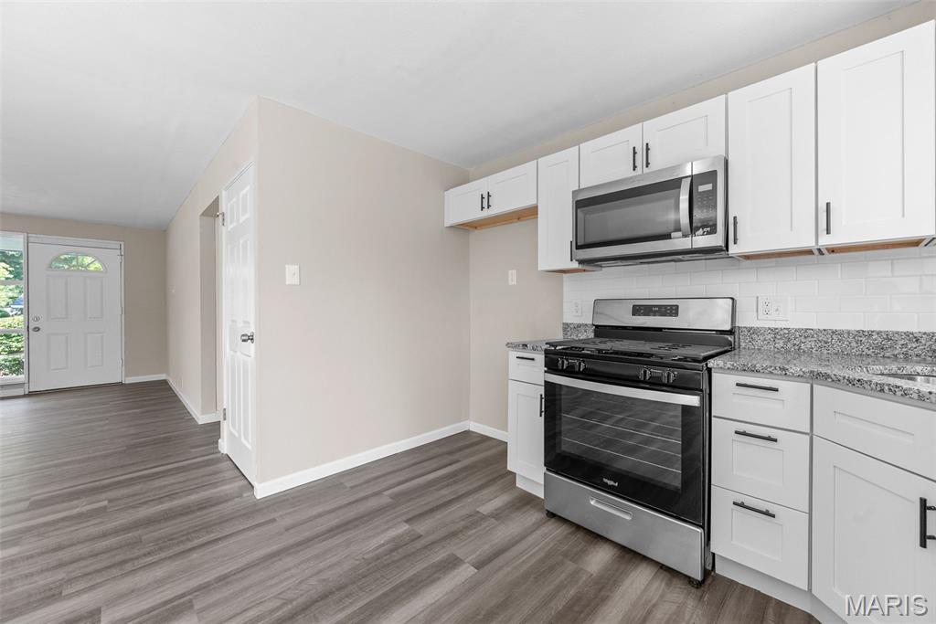 Hathaway Manor 6 - Residential