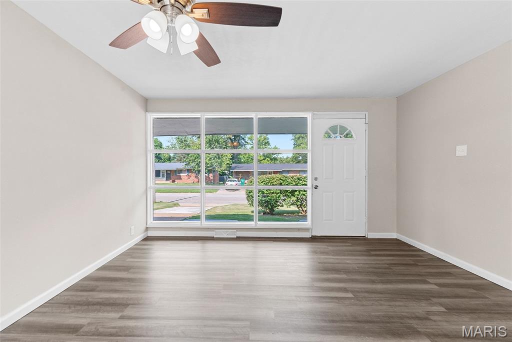 Hathaway Manor 6 - Residential