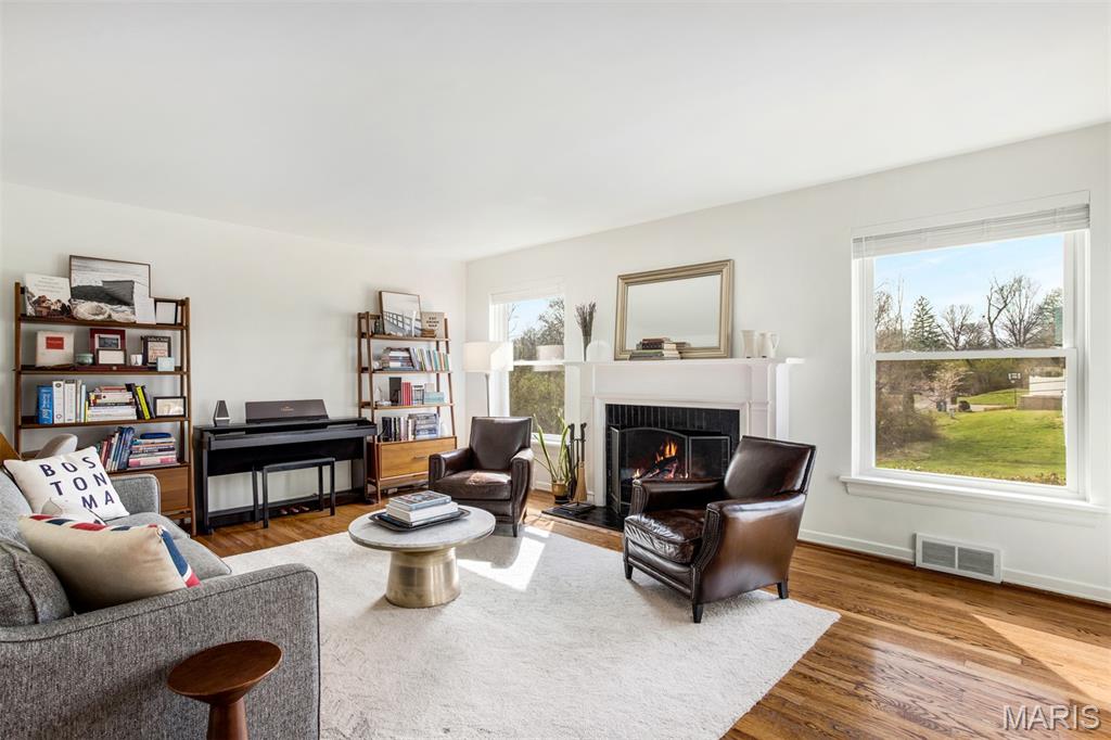 Ladue Edge Amd - Residential