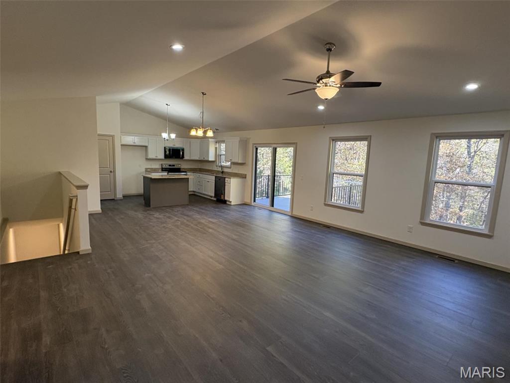 25156 Woodridge Drive