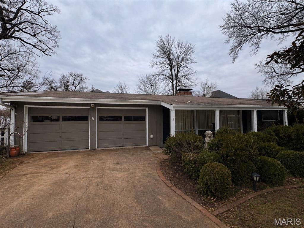 Photo of 1507 Windridge Drive, St Louis, MO 63131 (MLS # 26023962)