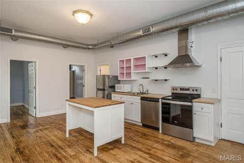 Tiny photo for 3531 California Avenue, St Louis, MO 63118 (MLS # 26049125)