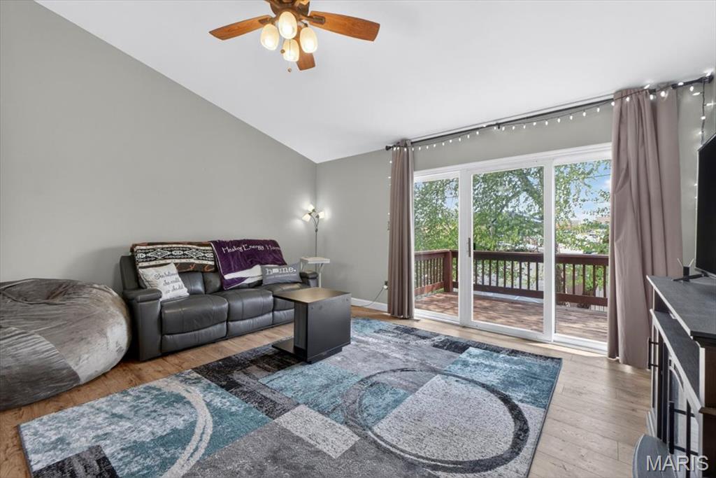 Crown Pointe Bldg 40 - Residential