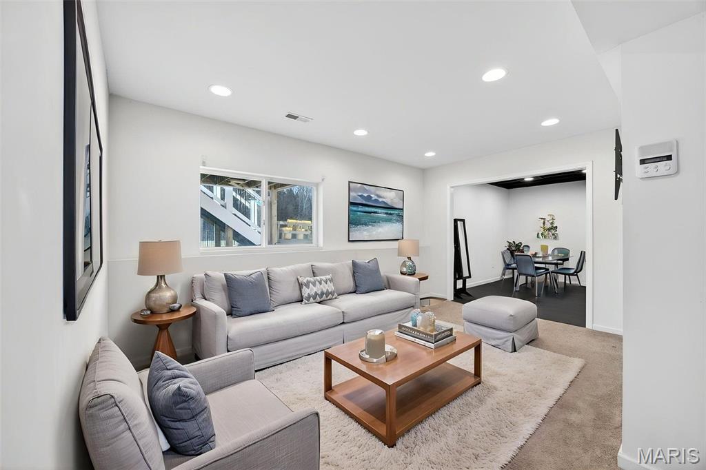 Oaks At Lexington #1 - Residential