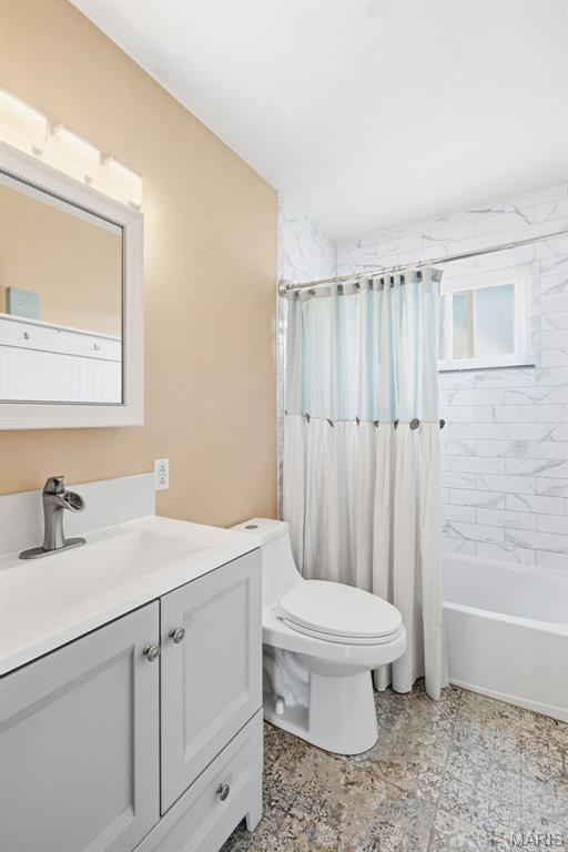 Crestwood Manor - Residential