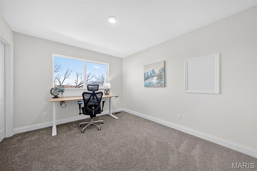 Est At Huntleigh Ridge #1 - Residential