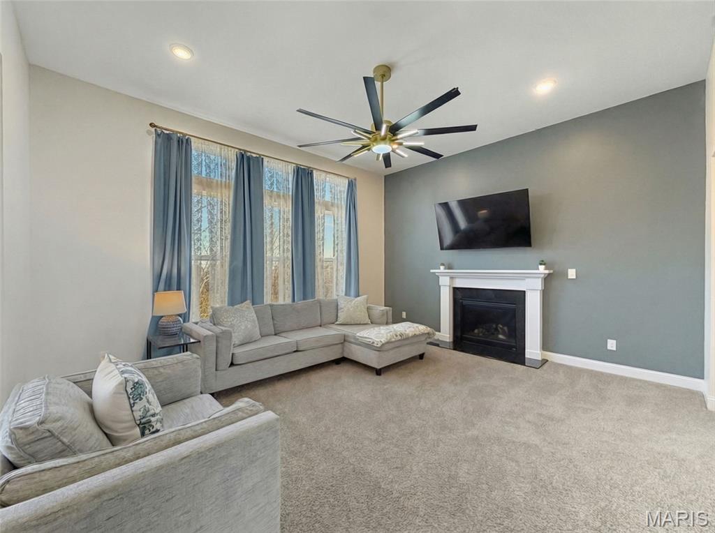 Est At Huntleigh Ridge #1 - Residential