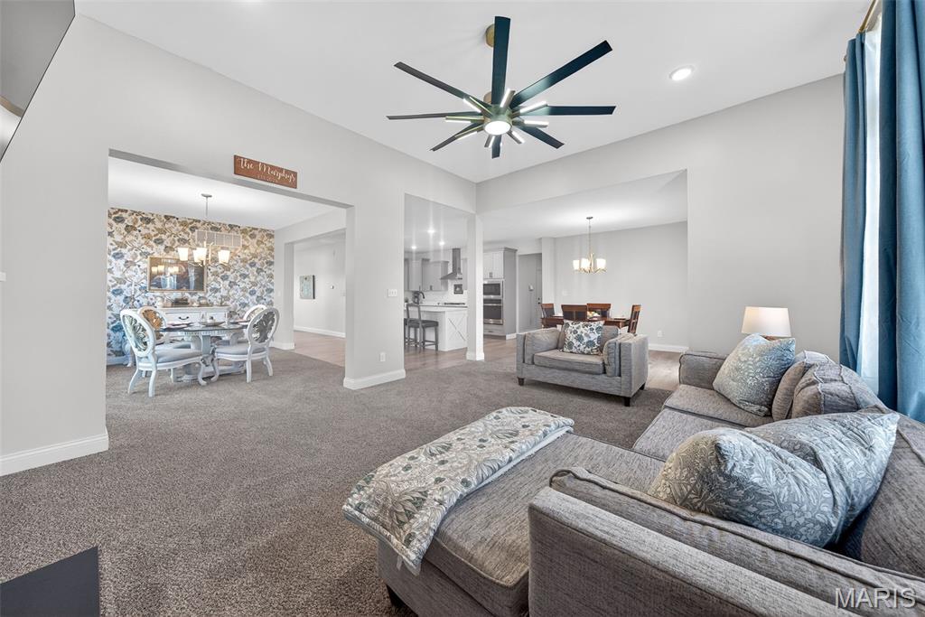 Est At Huntleigh Ridge #1 - Residential