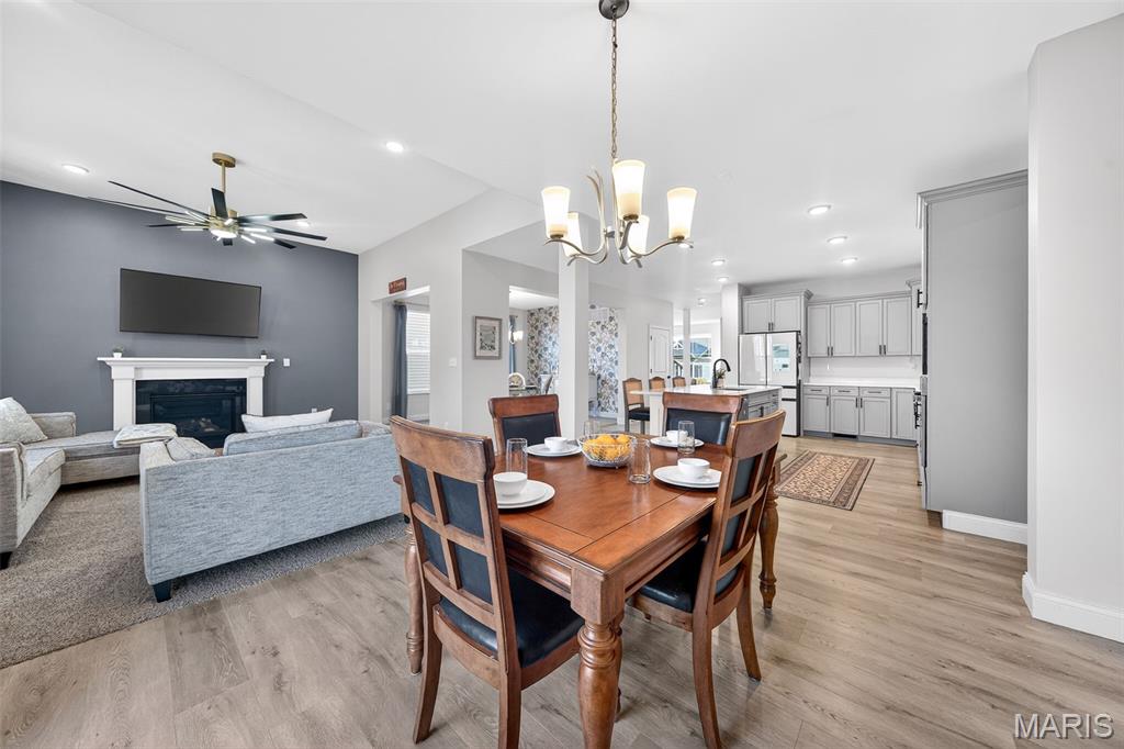 Est At Huntleigh Ridge #1 - Residential