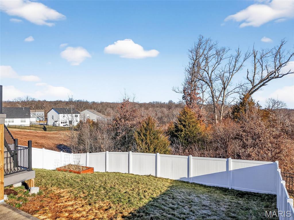 Est At Huntleigh Ridge #1 - Residential