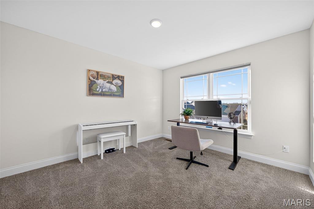 Est At Huntleigh Ridge #1 - Residential