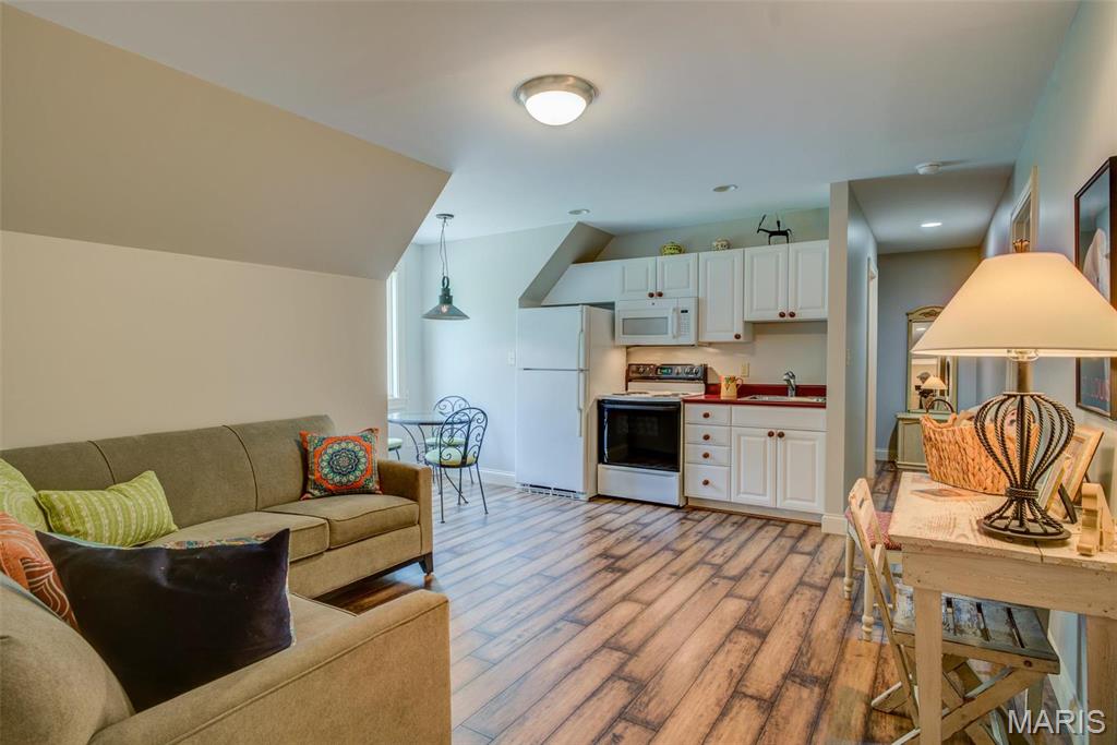 Bassett Woods - Residential