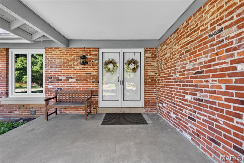 1632 Lochcrest Drive