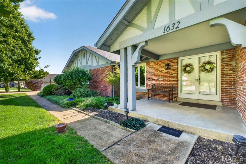 1632 Lochcrest Drive