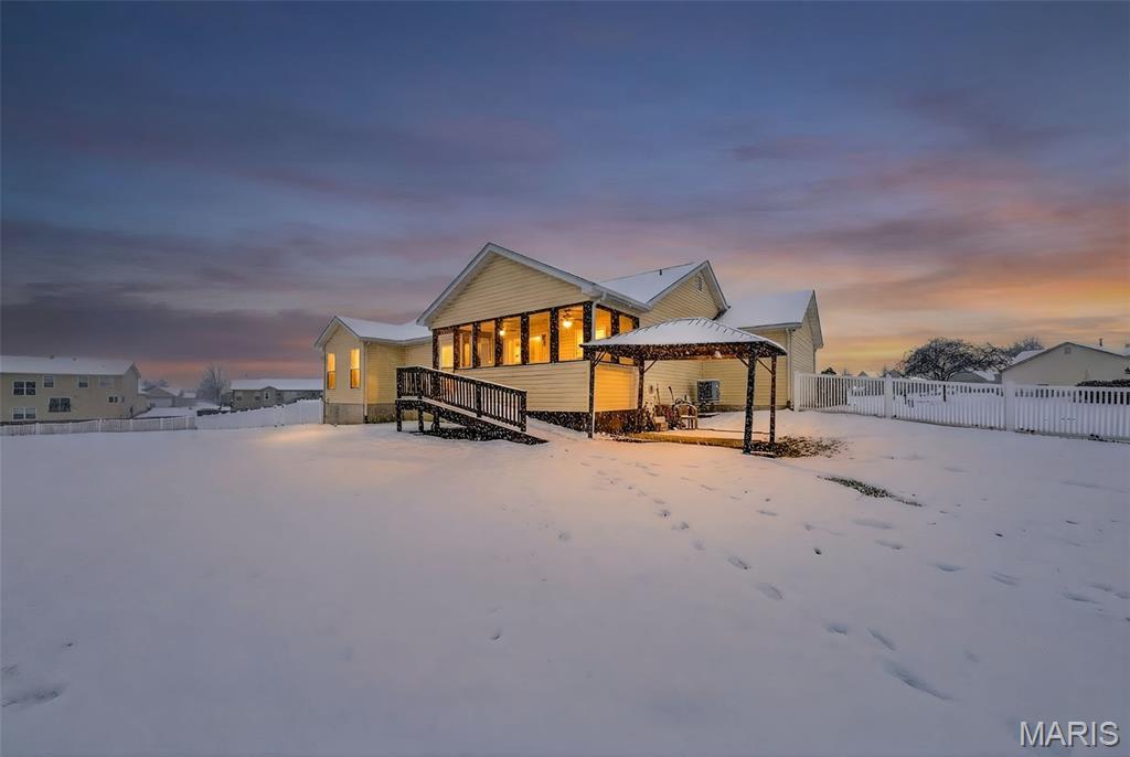 420 Paddington Court