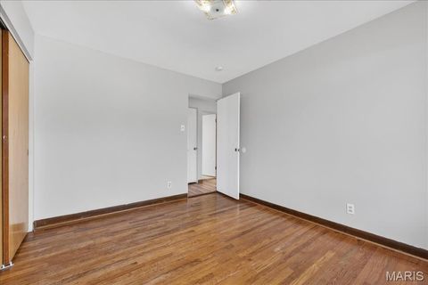 Tiny photo for 6 Nassau Circle, Creve Coeur, MO 63146 (MLS # 26014648)