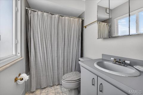 Tiny photo for 6 Nassau Circle, Creve Coeur, MO 63146 (MLS # 26014648)