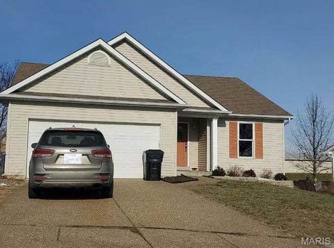 Photo of 4019 Jessica Drive, Wentzville, MO 63385 (MLS # 25066900)