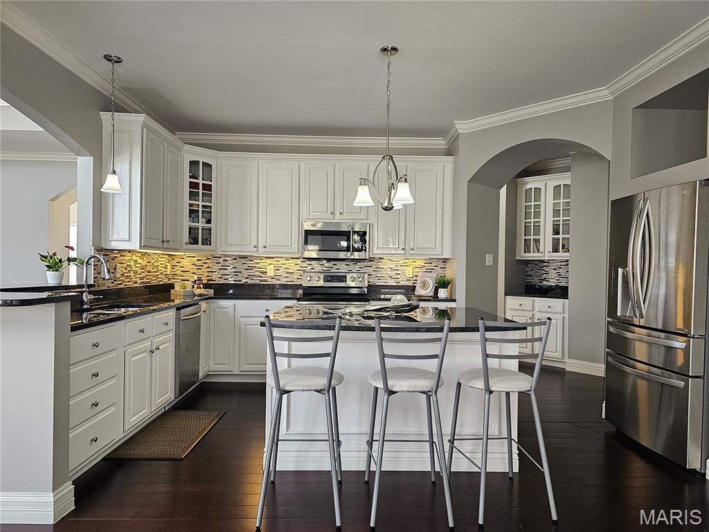 987 Bentley Park Circle