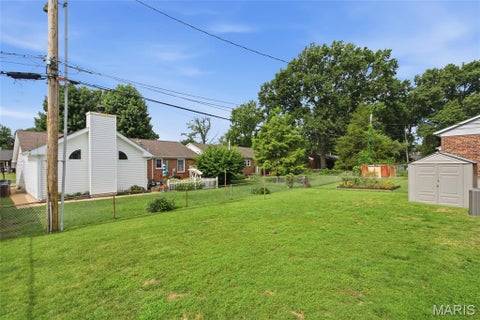 Tiny photo for 3838 Rainor Court, St Louis, MO 63116 (MLS # 26046690)