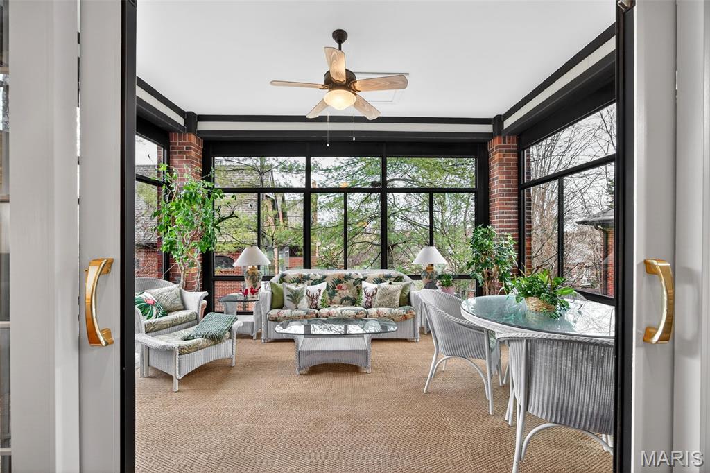 August Hill On Conway One - Residential