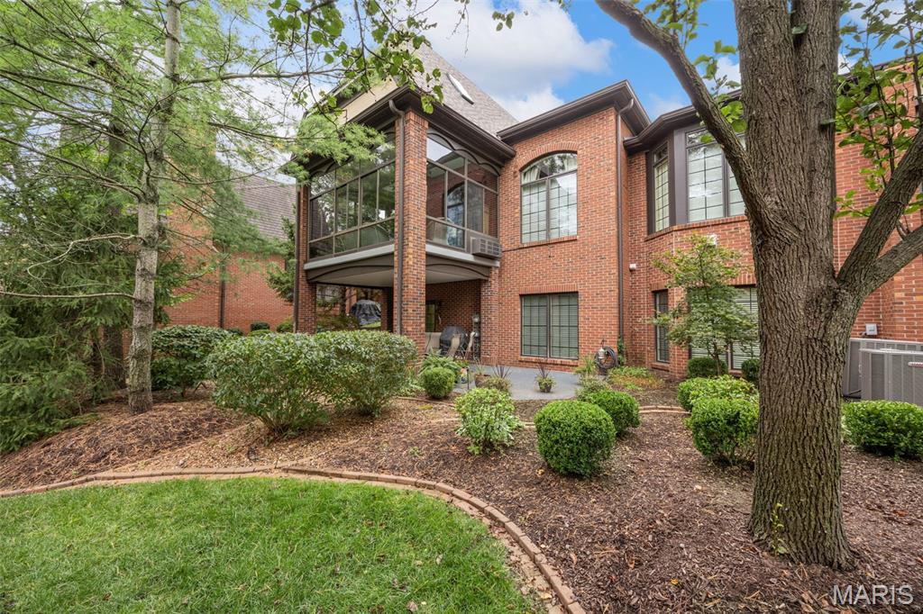 August Hill On Conway One - Residential