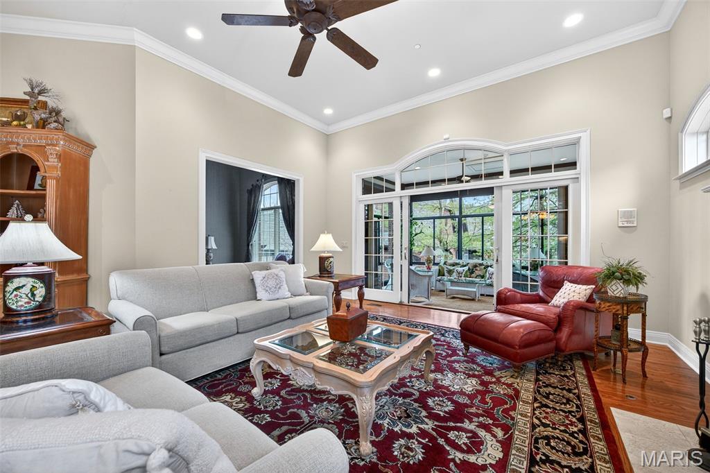 August Hill On Conway One - Residential