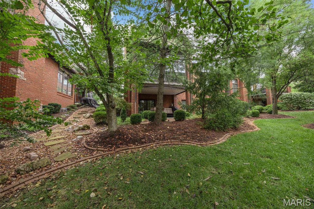 August Hill On Conway One - Residential