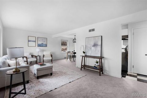 Tiny photo for 813 Chain Of Rocks Drive, St Louis, MO 63137 (MLS # 25068920)