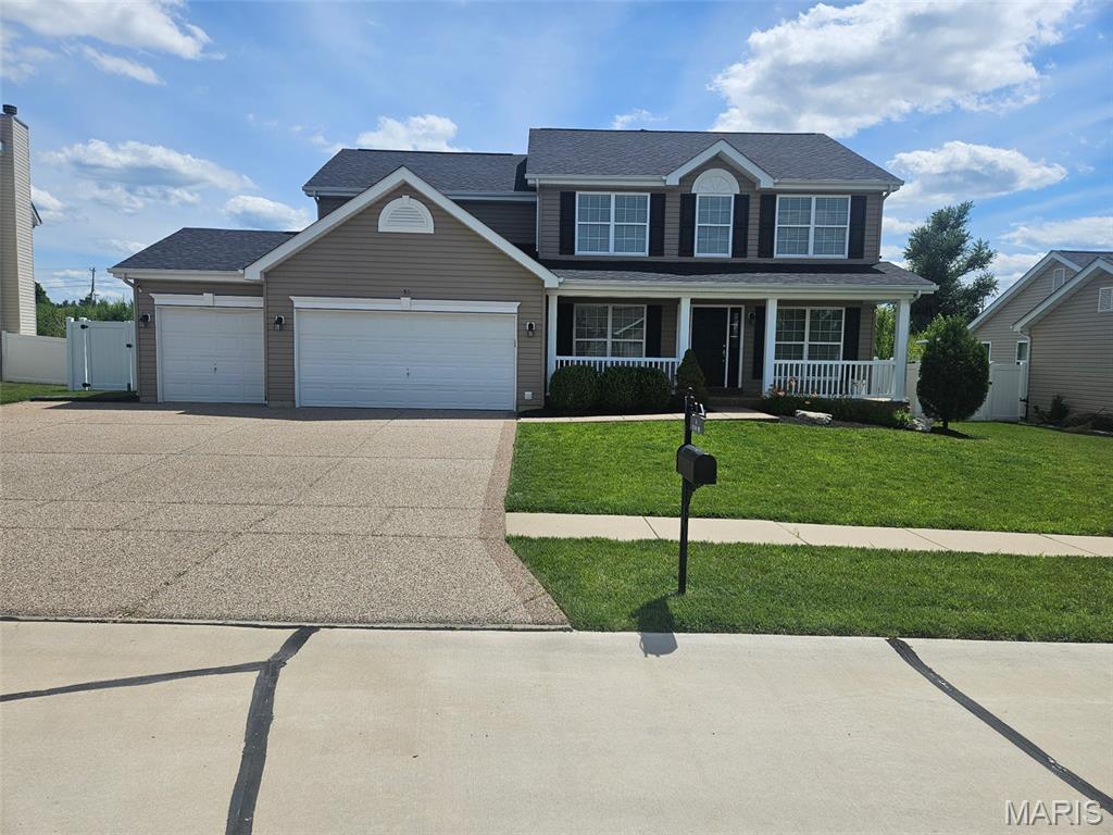 Photo of 50 Wisdom Way, Lake Saint Louis, MO 63367 (MLS # 26041631)
