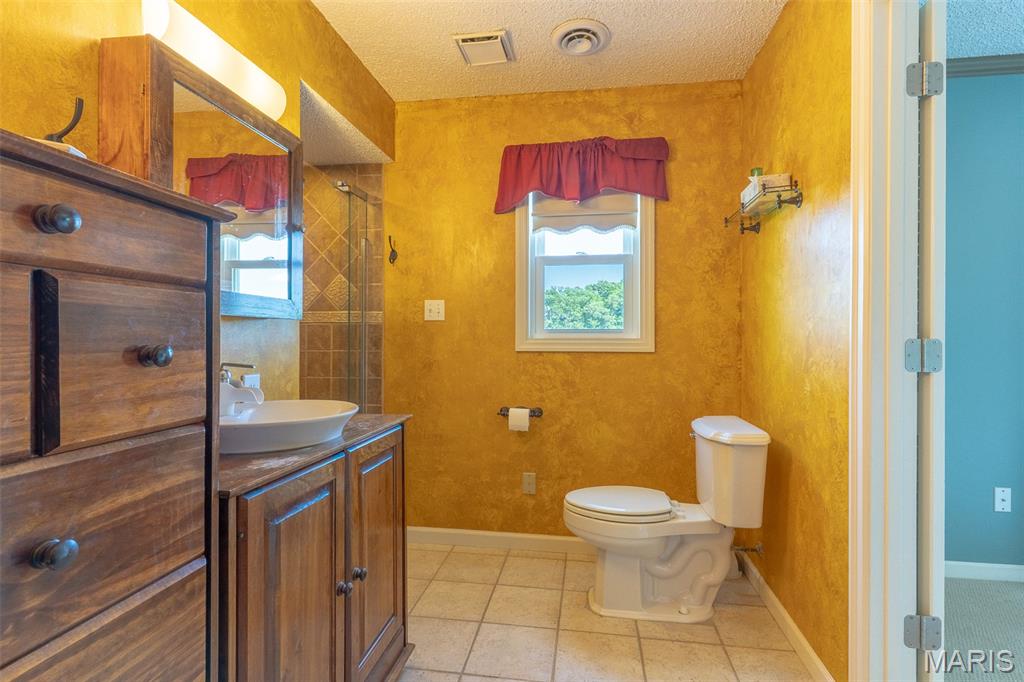 Lsl Koviak #1 Cathy - Residential Lease