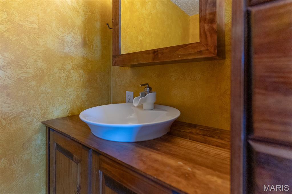 Lsl Koviak #1 Cathy - Residential Lease